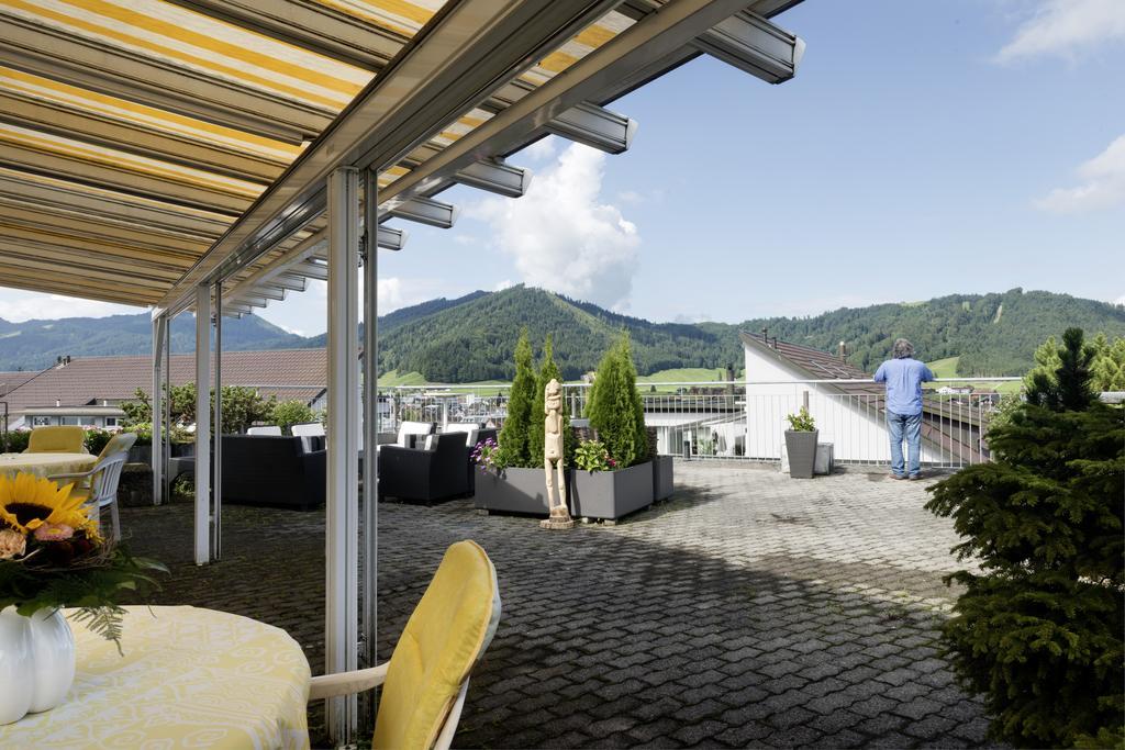 Kunsthotel Linde Garni Айнзідельн Екстер'єр фото